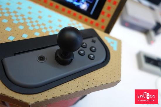 20美元的纸板箱让Switch秒变迷你摇杆街机