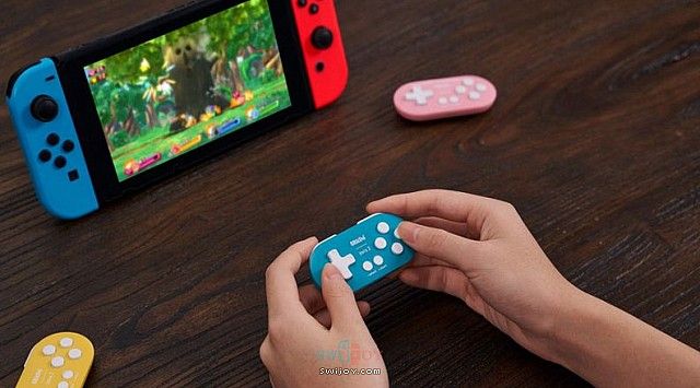 八位堂推出钥匙扣大小蓝牙手柄 可连接Switch