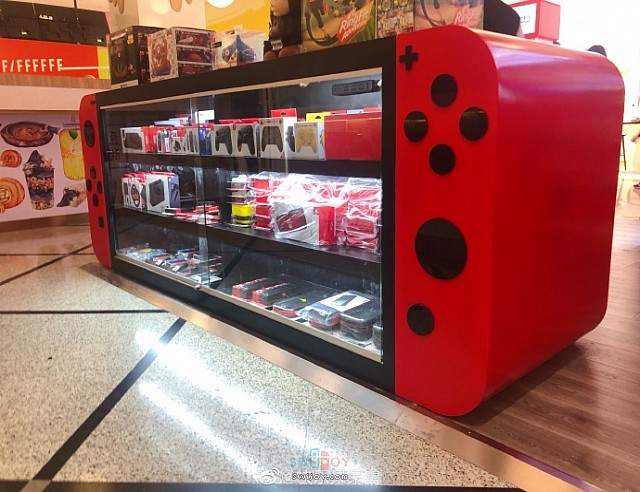 上海首家官方授权Switch国行美罗城店开张