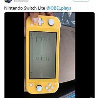 网友在美国沃尔玛提前买到Switch Lite